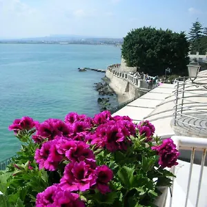  Apartment Casa Vistamare Alfeo Italy